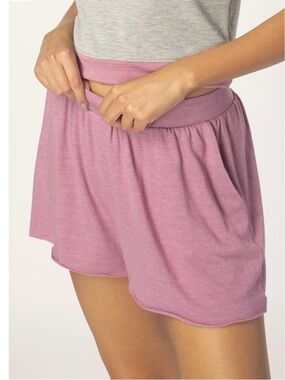 AMVI Gray & Pink Knit Short Set. NWT